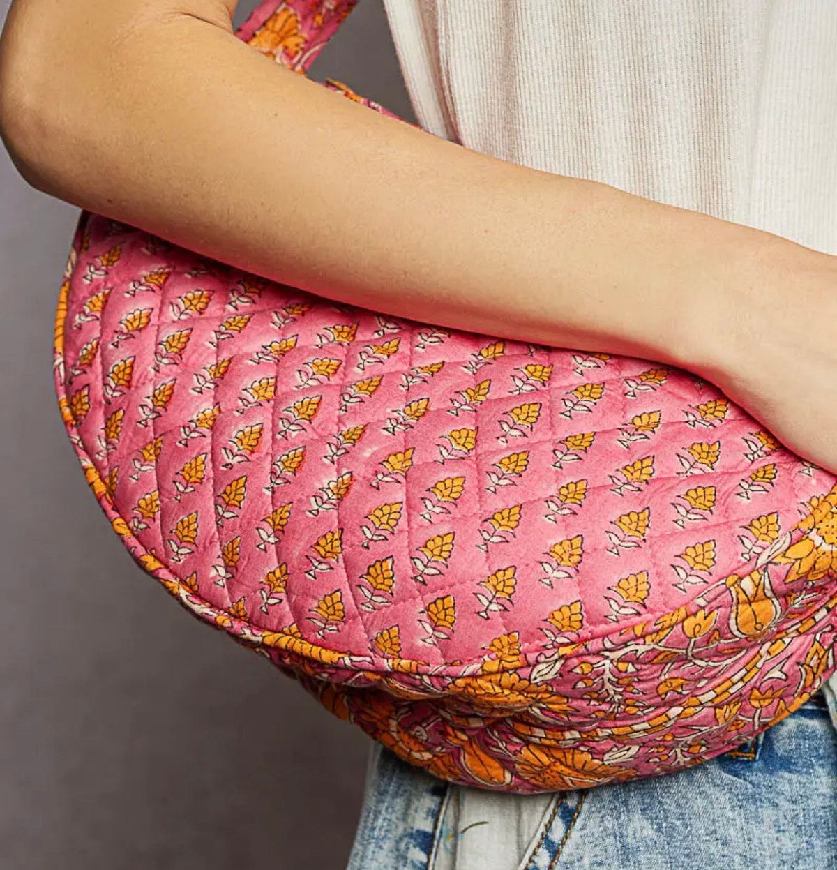 Essential Lightweight Quilted Floral Bag
