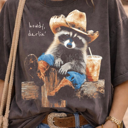 Raccoon - Howdy Darlin T-Shirt