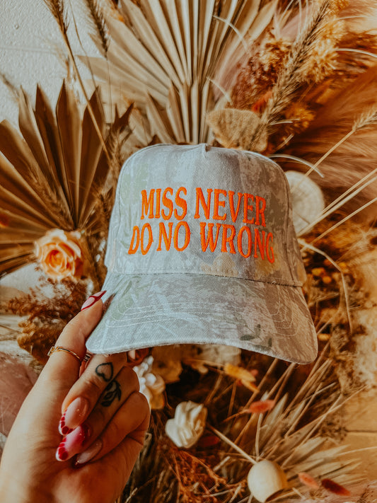 Miss Never Do No Wrong Hat