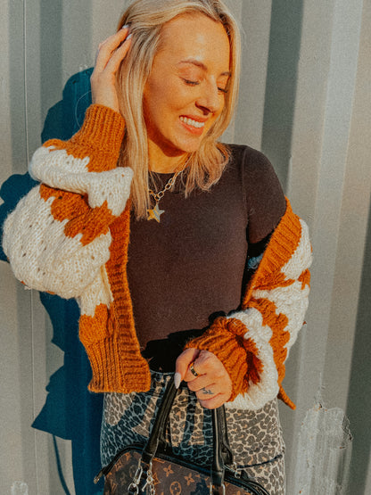 Oversized Scalloped Pattern Knit Cardigan