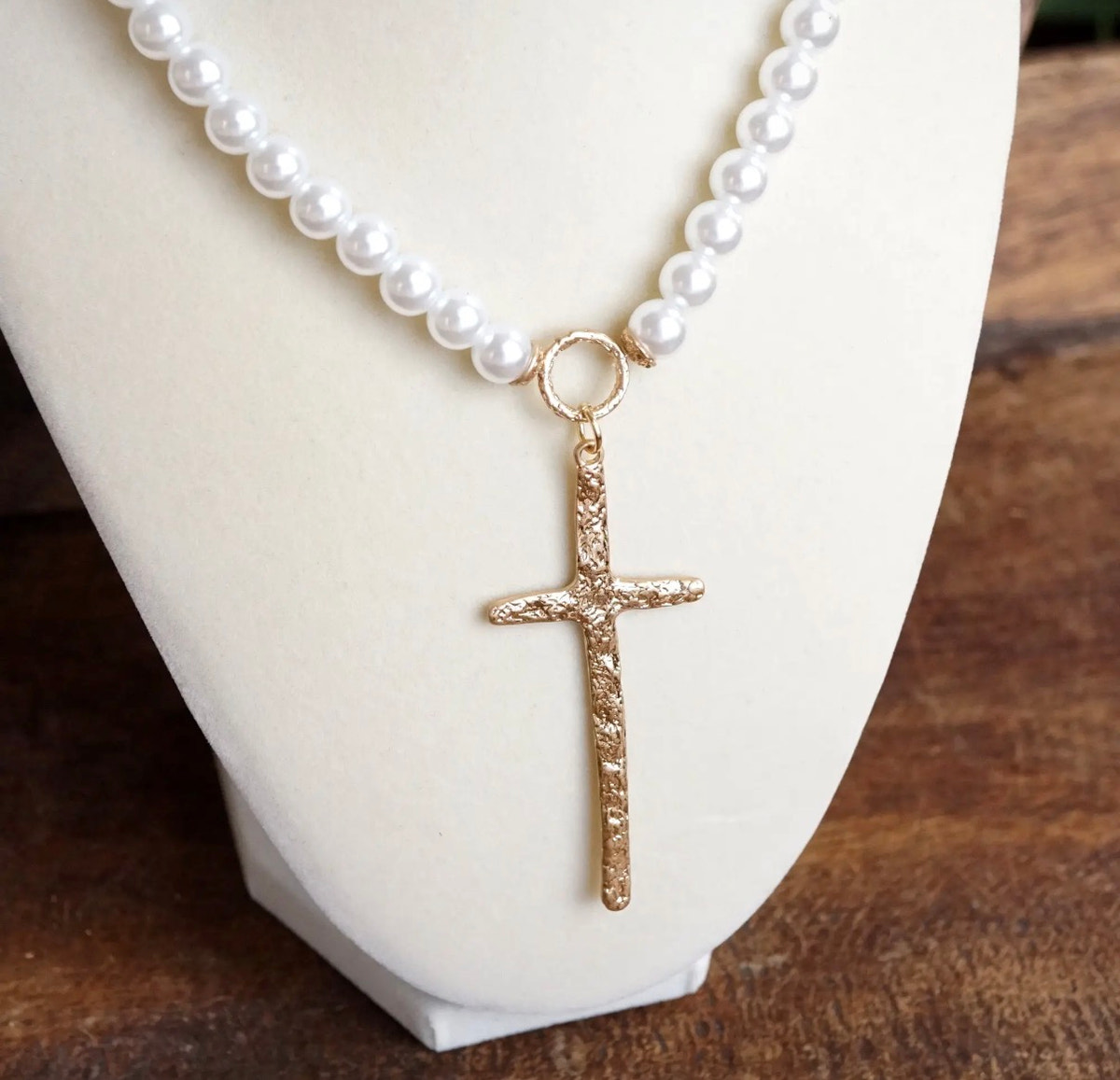 Primitive Cross Pearl Necklace