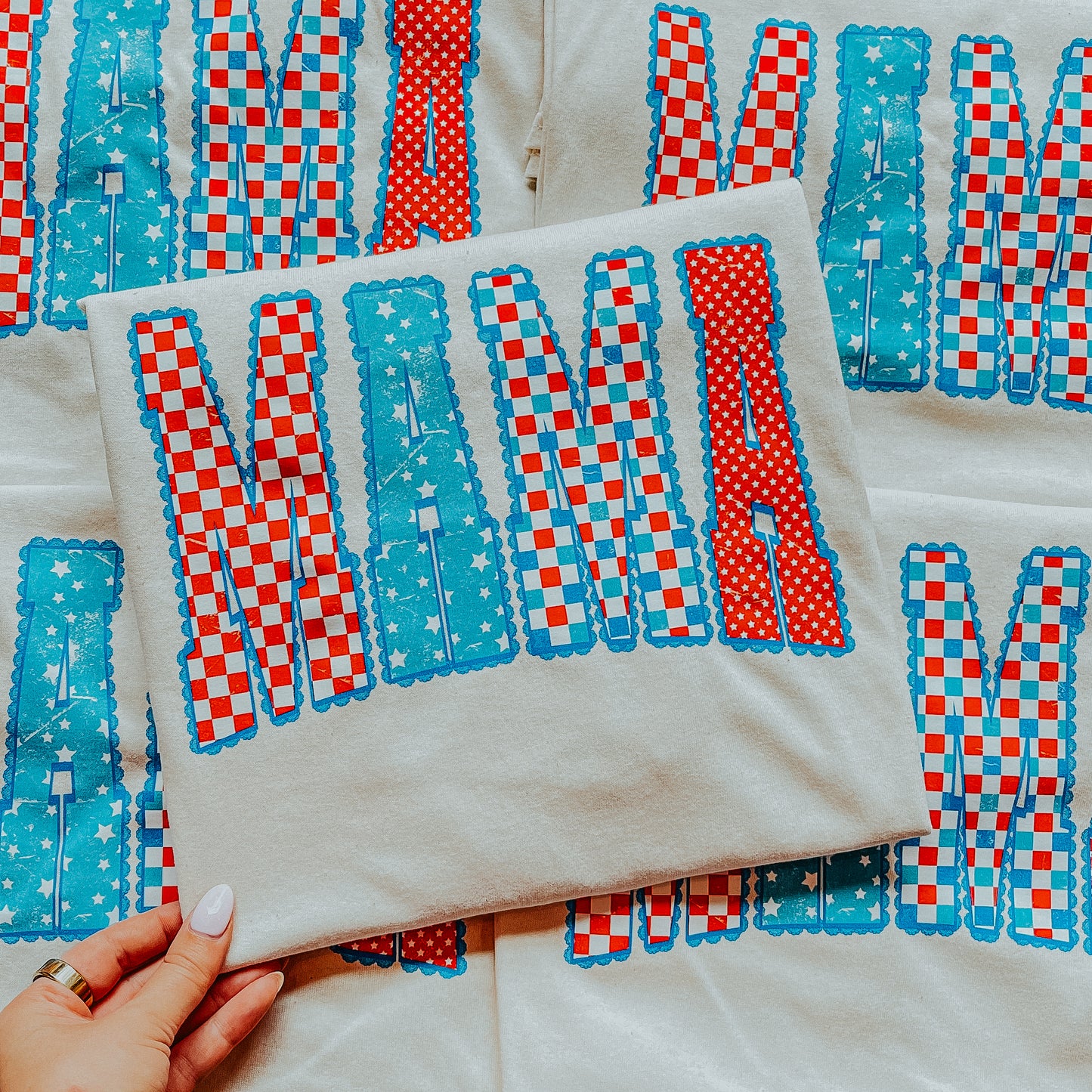 Retro Fourth of July Mama Tee