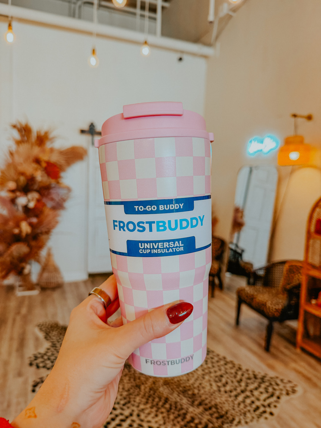 Frost Buddy Pink Checkered 32oz. Tumblr